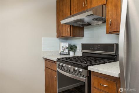 16021 15th Avenue SW Burien WA 98166