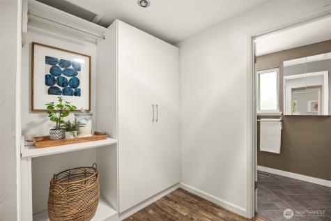 16021 15th Avenue SW Burien WA 98166