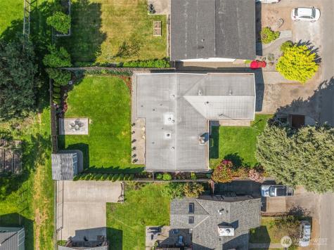 16021 15th Avenue SW Burien WA 98166