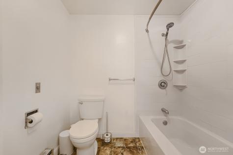 10412 SE 219th Street Kent WA 98031