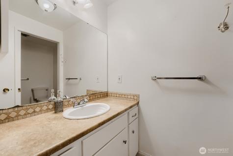 10412 SE 219th Street Kent WA 98031