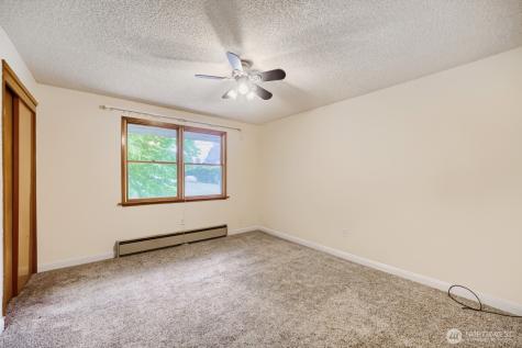 10412 SE 219th Street Kent WA 98031