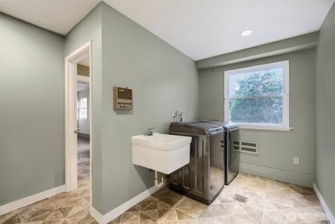 10412 SE 219th Street Kent WA 98031