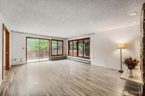 10412 SE 219th Street Kent WA 98031