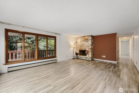 10412 SE 219th Street Kent WA 98031