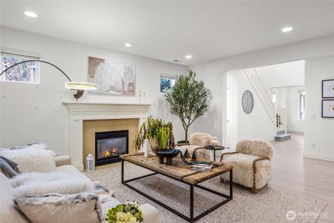 4115 176th Place SE Bothell WA 98012