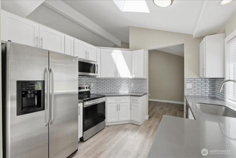 6813 81st Avenue NW Gig Harbor WA 98335