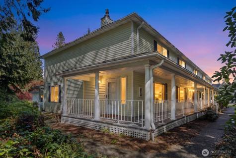 32405 1st Place S Federal Way WA 98003