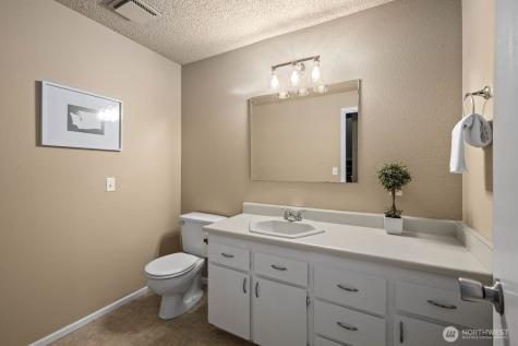 32405 1st Place S Federal Way WA 98003