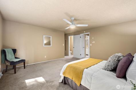 32405 1st Place S Federal Way WA 98003