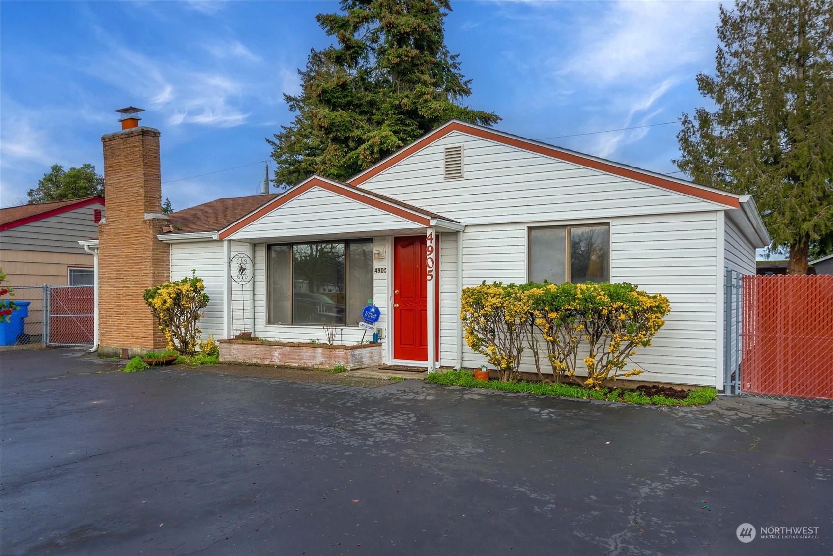 4905 Pacific Street SW Lakewood WA 98499
