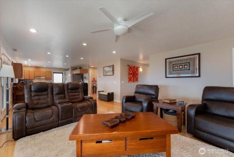 605 Chelan Trails Road Manson WA 98831