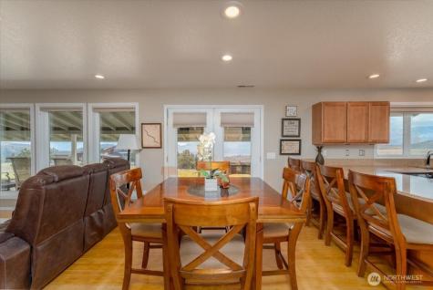 605 Chelan Trails Road Manson WA 98831