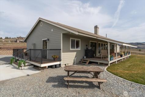 605 Chelan Trails Road Manson WA 98831