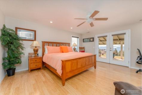 605 Chelan Trails Road Manson WA 98831