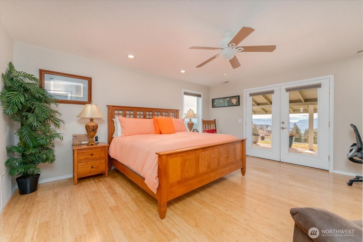 605 Chelan Trails Road Manson WA 98831