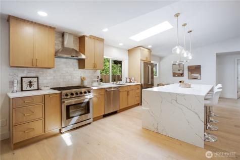 16103 E Shore Drive Lynnwood WA 98087