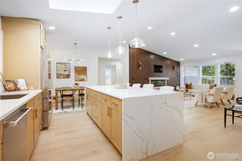 16103 E Shore Drive Lynnwood WA 98087