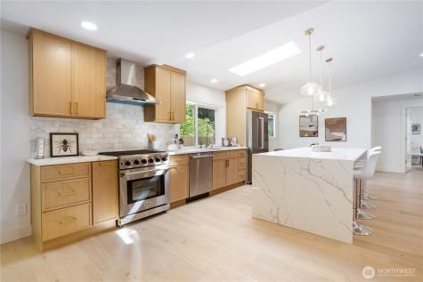 16103 E Shore Drive Lynnwood WA 98087