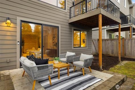 14118 74th Court NE Kirkland WA 98034