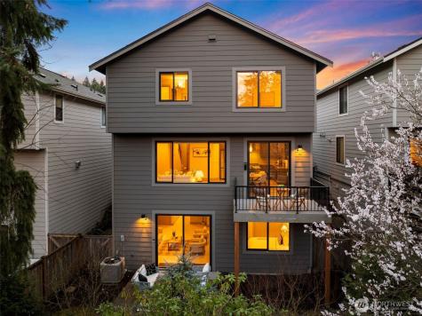14118 74th Court NE Kirkland WA 98034