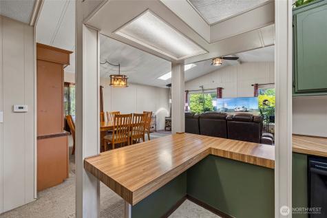 4331 Hamilton Drive Oak Harbor WA 98277