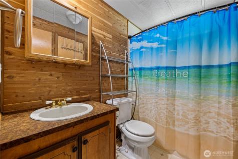 4331 Hamilton Drive Oak Harbor WA 98277