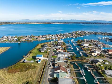 4139 Patos Drive Ferndale WA 98248