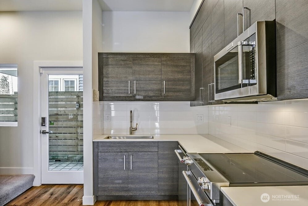 1919 24th Avenue S Seattle WA 98144