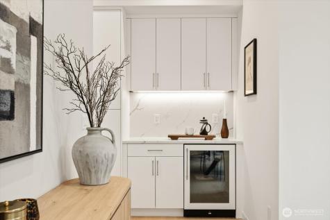 282 118th Avenue SE Bellevue WA 98005