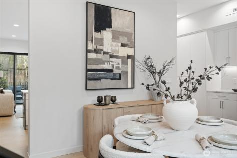 282 118th Avenue SE Bellevue WA 98005