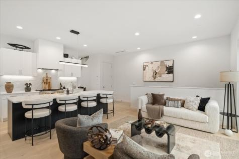 282 118th Avenue SE Bellevue WA 98005