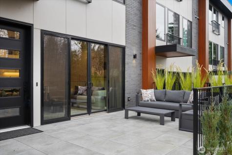 282 118th Avenue SE Bellevue WA 98005