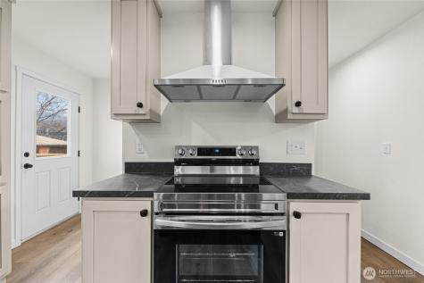 793 N Carter Colville WA 99114