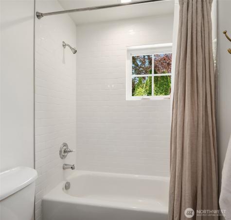 1029 3rd Street Kirkland WA 98033