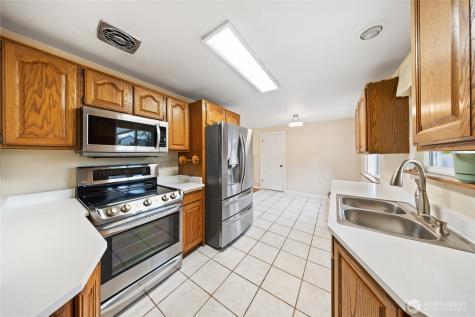 1106 26th Street SE Auburn WA 98002
