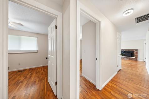 1106 26th Street SE Auburn WA 98002