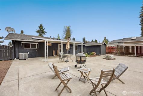 1106 26th Street SE Auburn WA 98002