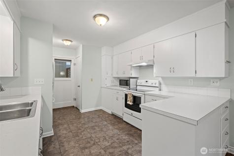 1517 Pine Wenatchee WA 98801