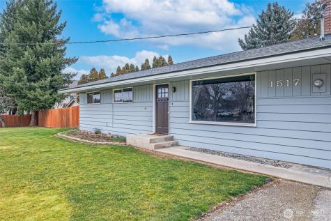 1517 Pine Wenatchee WA 98801