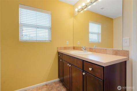 6702 Udall Place SE Auburn WA 98092