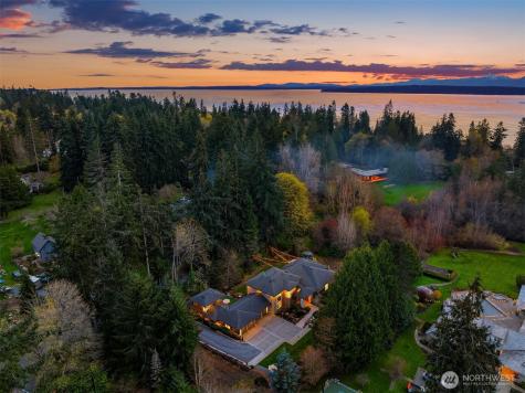 11303 Dogwood Woodway WA 98020