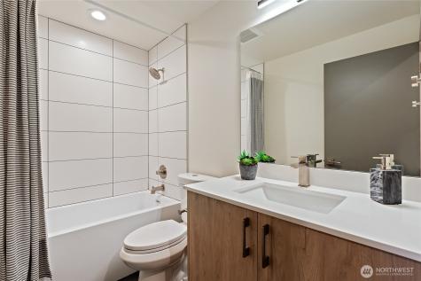 8424 24th Avenue SW Seattle WA 98106