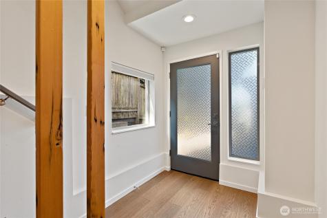 8424 24th Avenue SW Seattle WA 98106