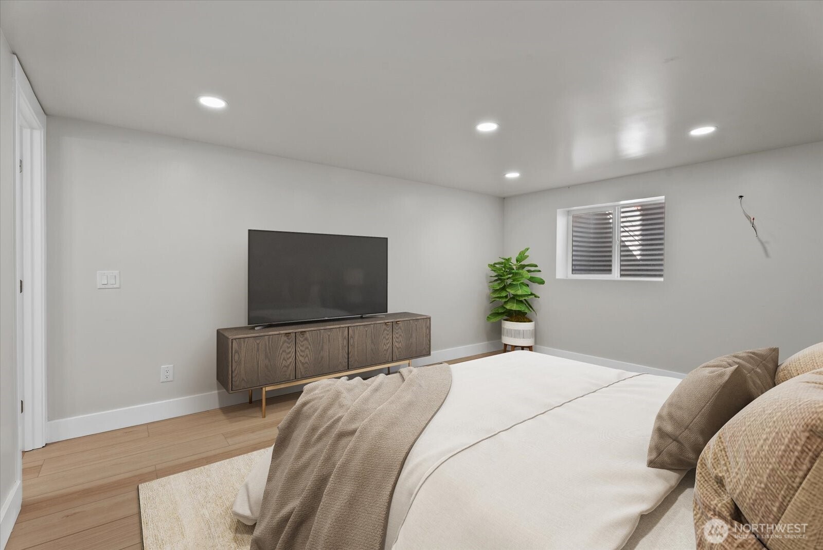 7915 S Lakeridge Drive Seattle WA 98178