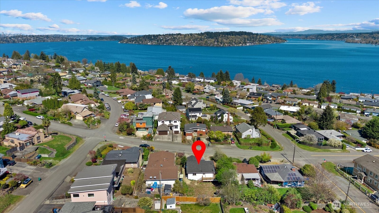 7915 S Lakeridge Drive Seattle WA 98178