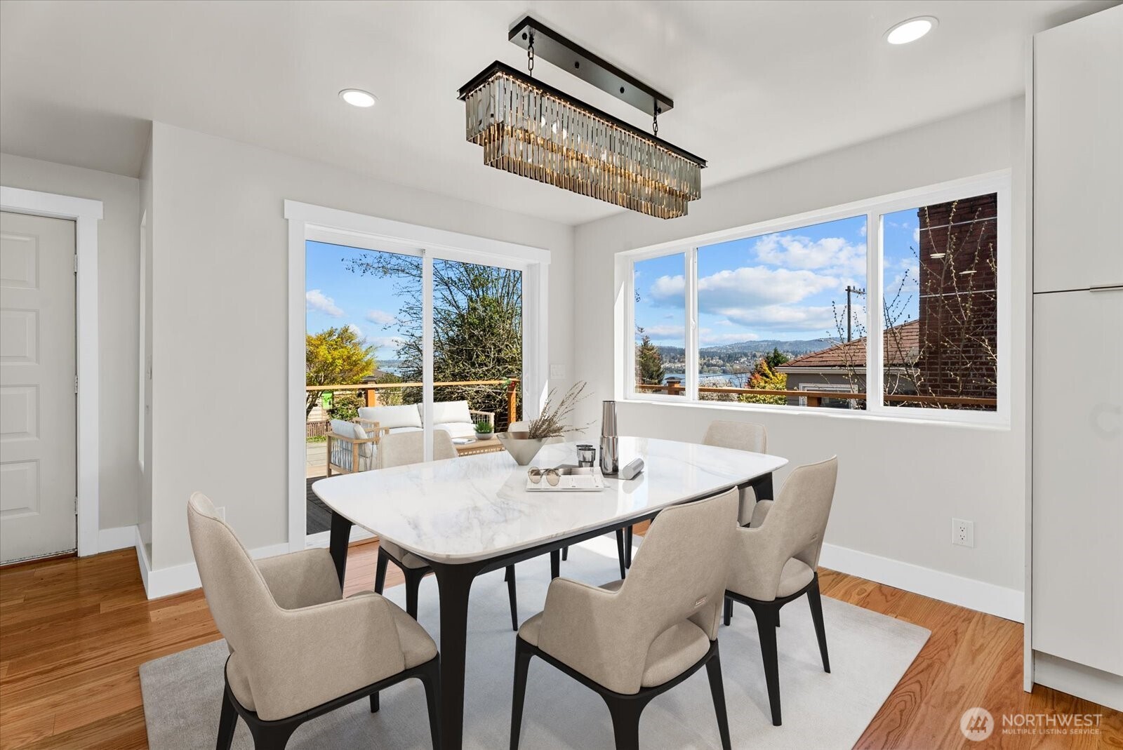 7915 S Lakeridge Drive Seattle WA 98178