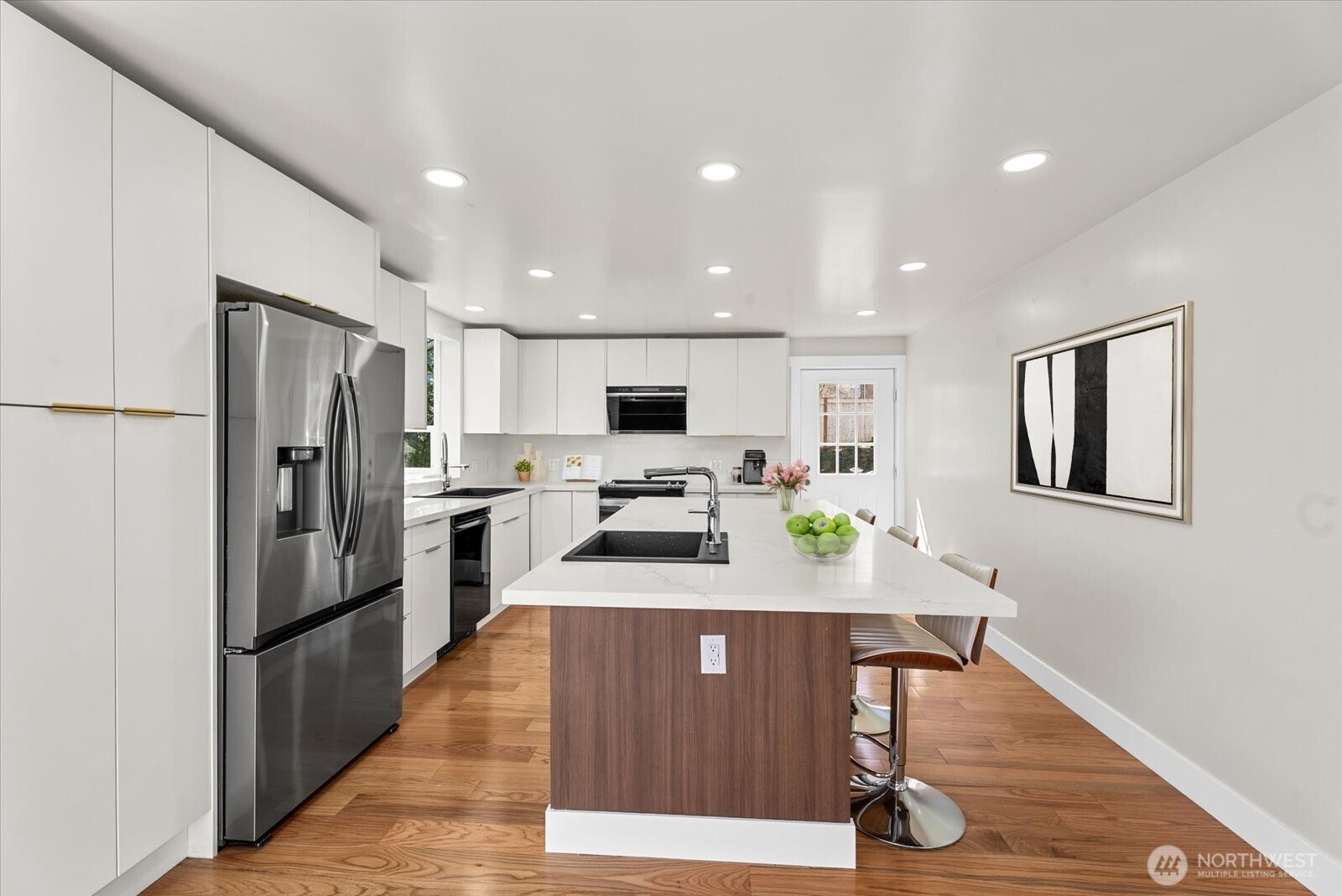 7915 S Lakeridge Drive Seattle WA 98178