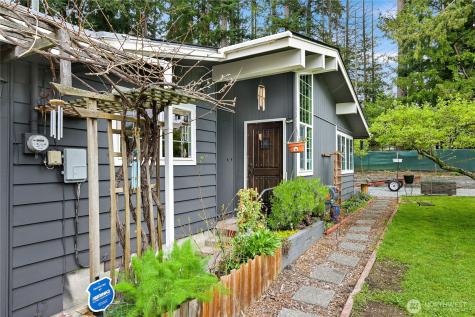 3341 Moody Street Mount Vernon WA 98274