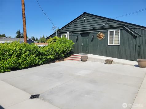 18501 52nd Avenue W Lynnwood WA 98037